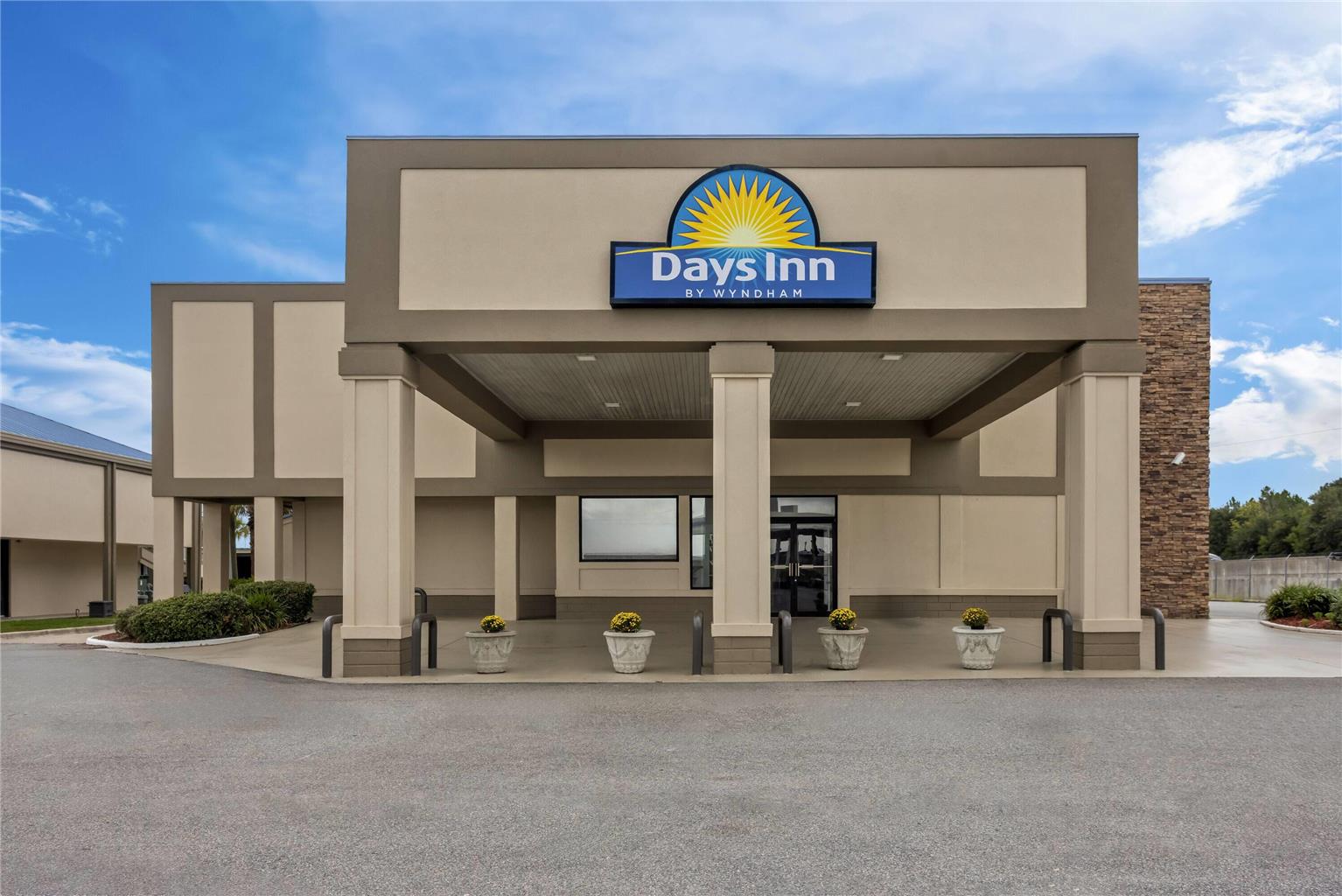 Days Inn by Wyndham Adel I 75 — hotel in Adel