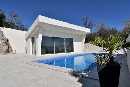 House Luxury — 4-Star Luxury Hotel in Matulji, Croatia