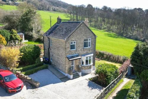 Peak District Tranquillity in Matlock, United Kingdom