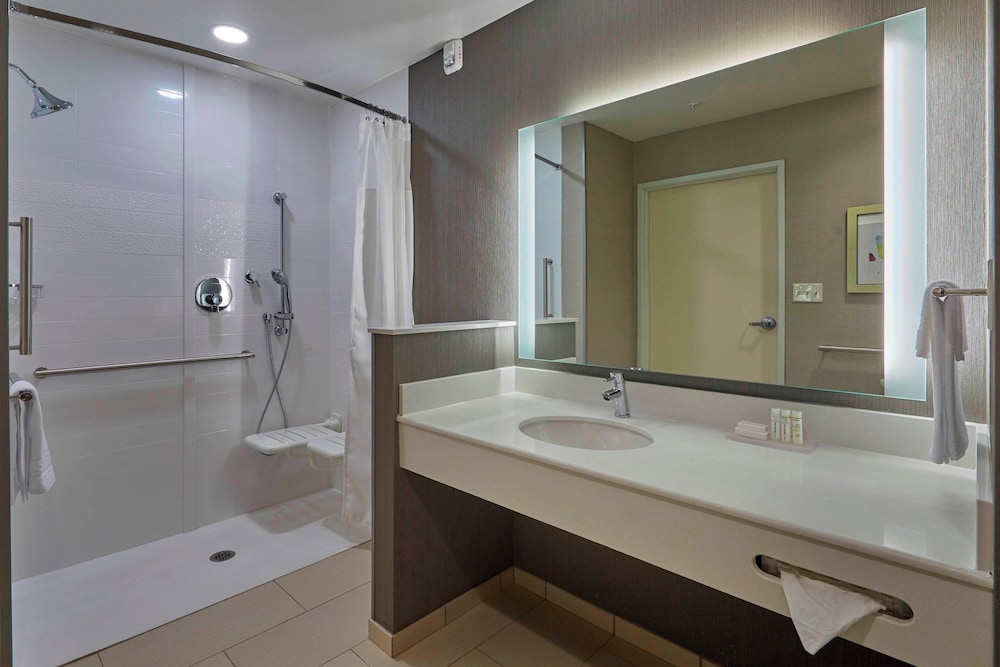 Fairfield Inn & Suites by Marriott Grand Mound Centralia - photo 20