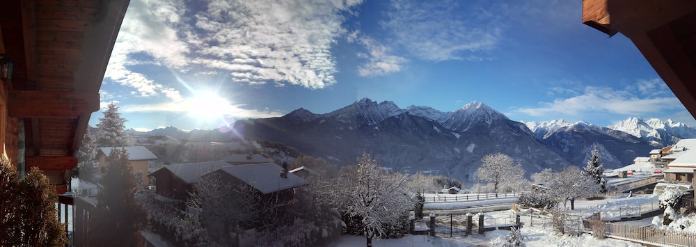 Les Vrais Rayons — hotel in Verrayes