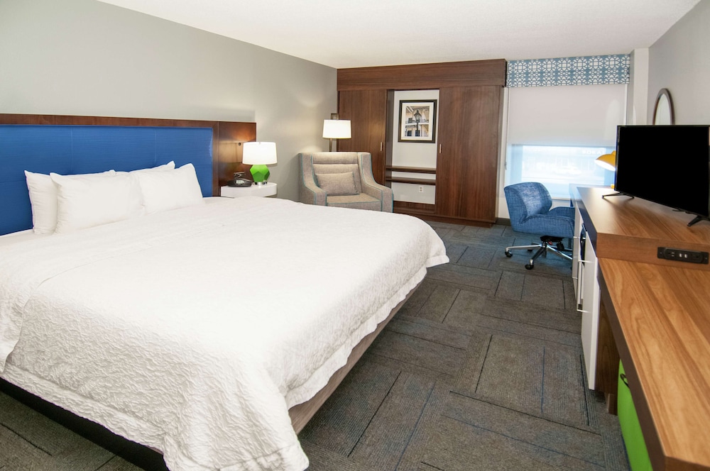 Hampton Inn Metairie - photo 13