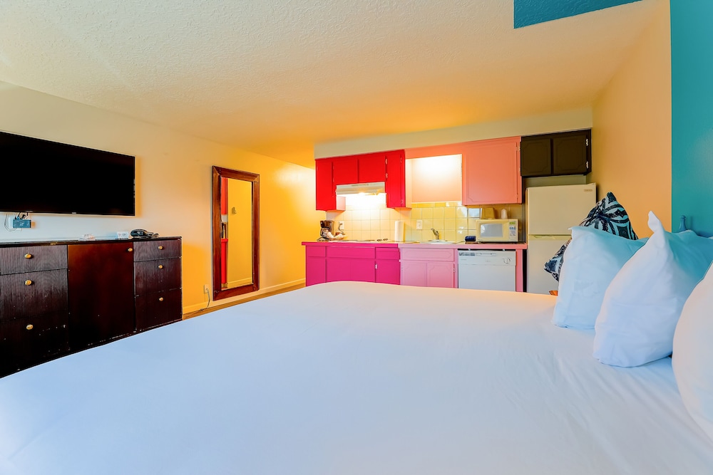 Coast River Inn by OYO Seaside - photo 34