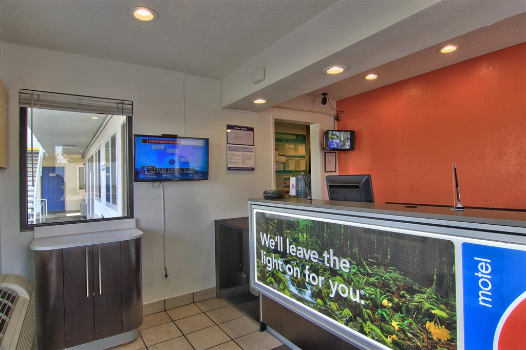 Motel 6 Sacramento CA North - photo 2