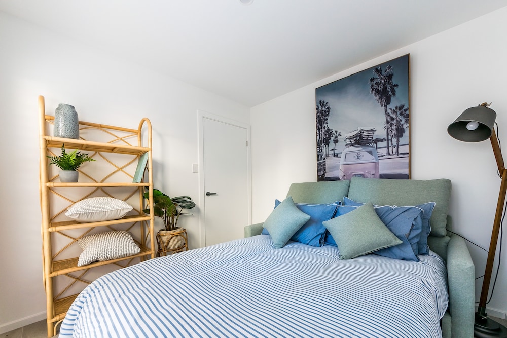 Sandcastle 26a Winsor Street — Merewether — photo 3