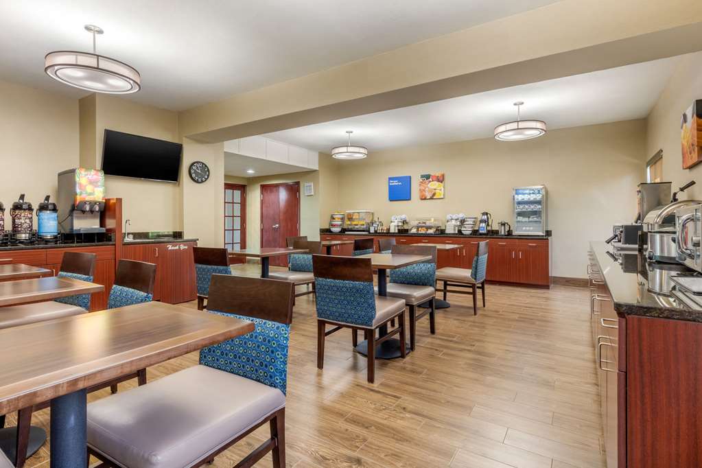 Comfort Inn Lenoir City Knoxville - photo 46