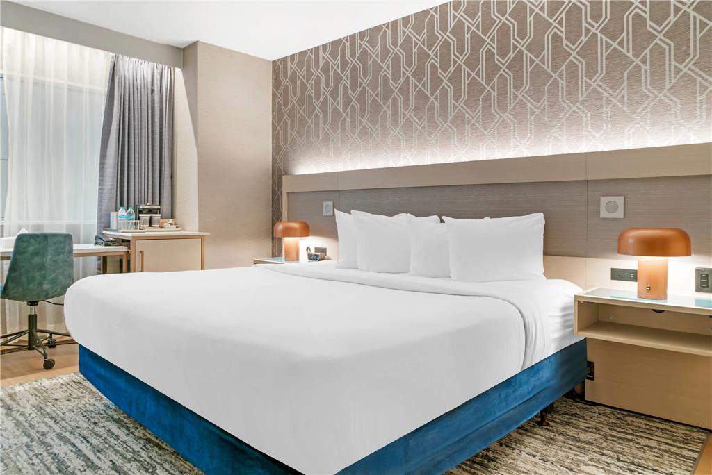 Radisson Plaza Hotel at Kalamazoo Center - photo 61