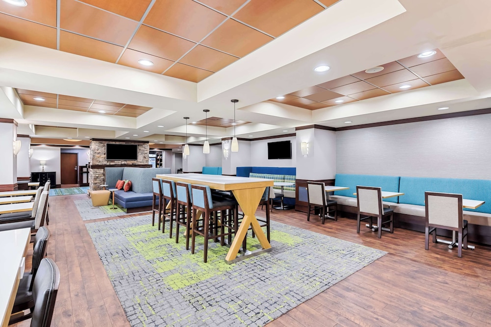 Hampton Inn Chattanooga North Ooltewah - photo 38