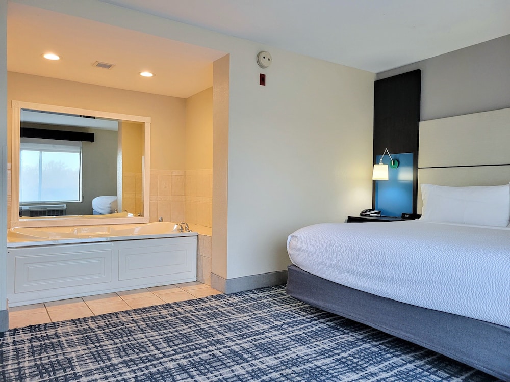 Holiday Inn Belcamp Aberdeen Area by IHG - photo 12