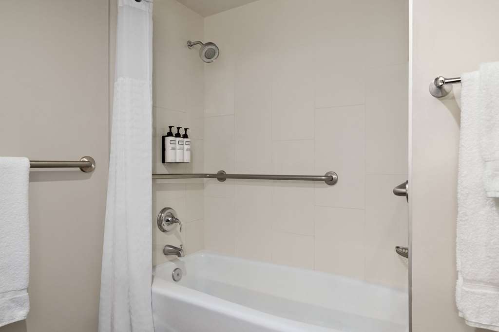 Wyndham Phoenix Airport Tempe - photo 15