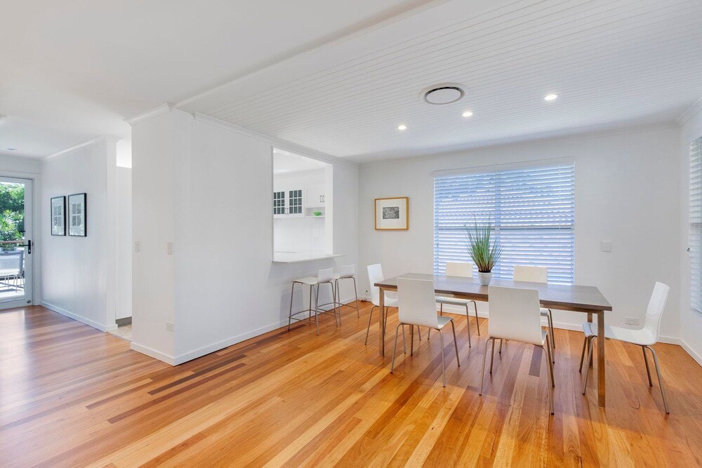 20 Ray Street Sunshine Beach — Sunshine Beach — photo 5
