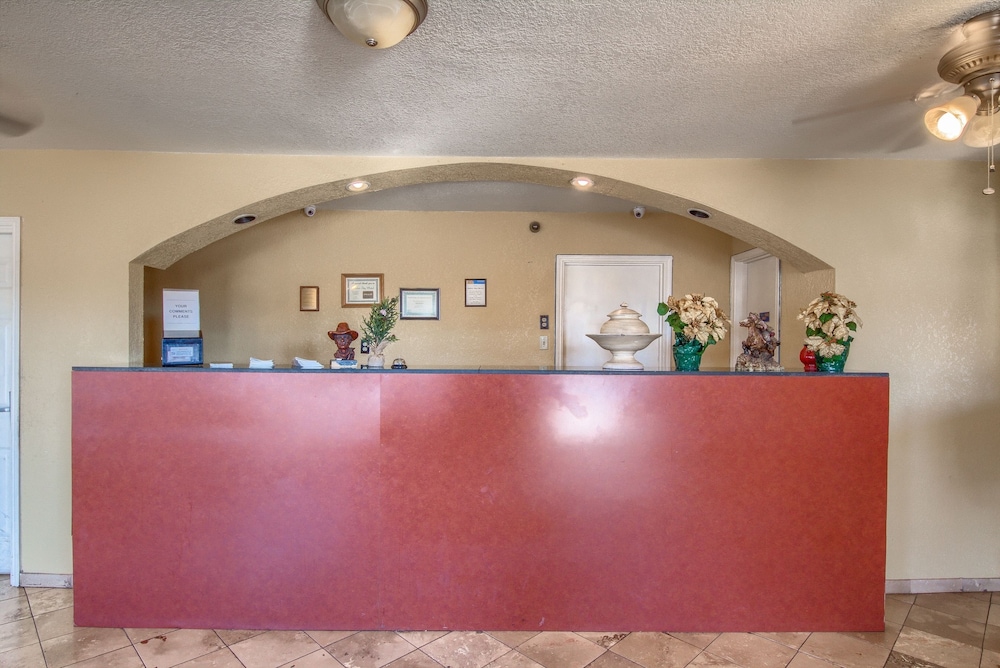 Amber Sky Motel — Uvalde — photo 3