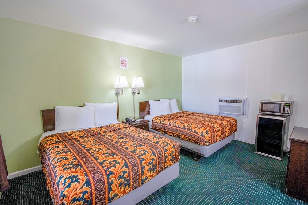 OYO Travelier Motel - photo 32
