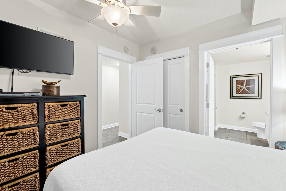Grand Panama Beach Resort PET Friendly by Panhandle Getaways - photo 24