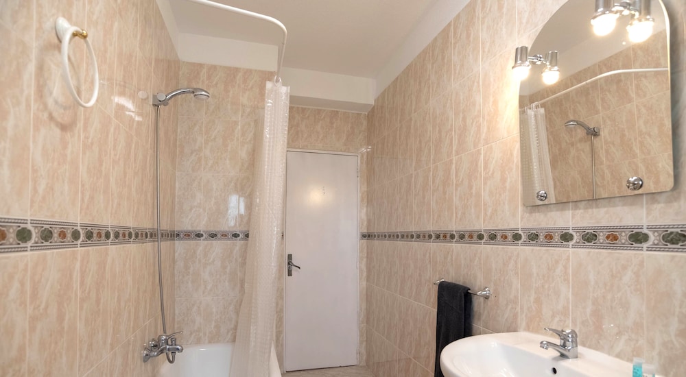 Edificio Algar — Benidorm — photo 4