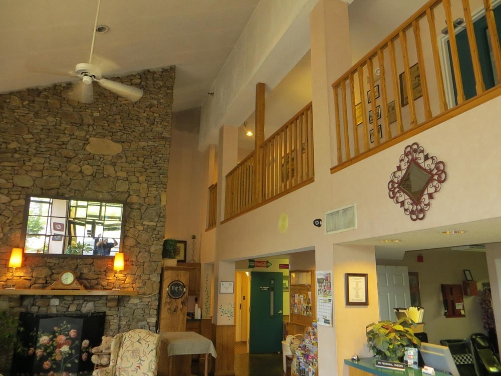 Americourt Hotel - photo 42