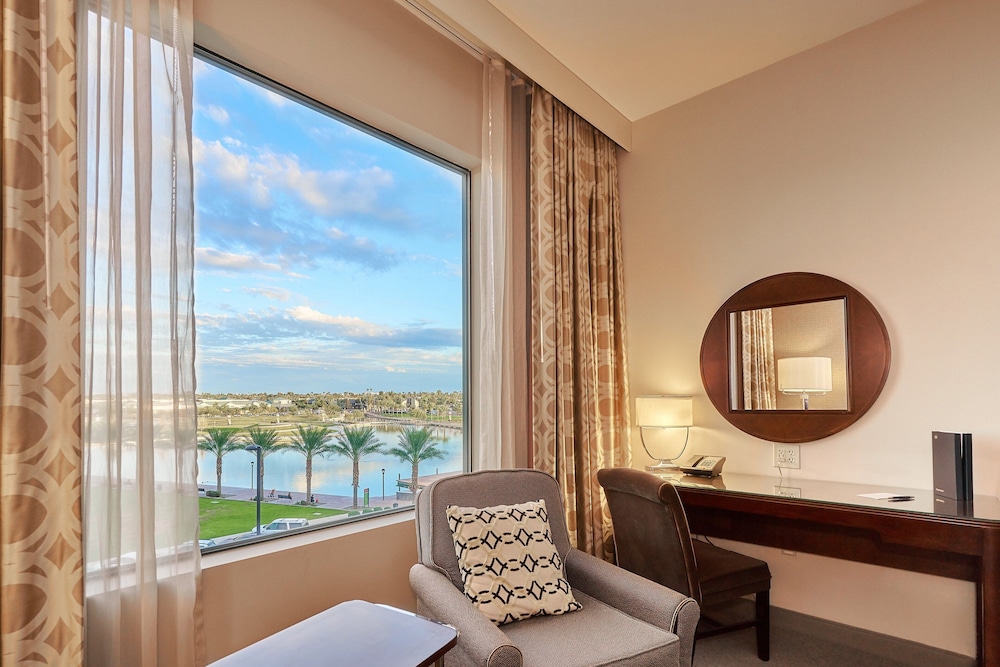 Sheraton Mesa Hotel at Wrigleyville West - photo 5