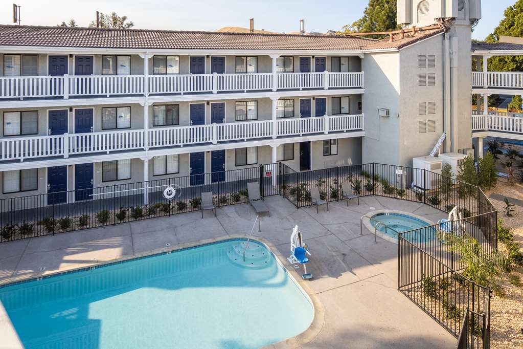 SureStay Hotel by Best Western Fairfield Napa Valley - photo 8