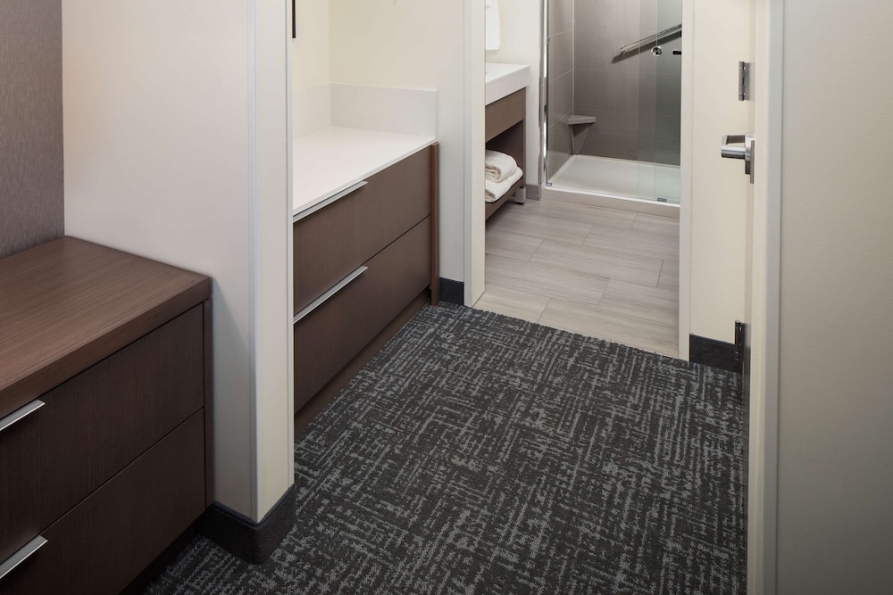 Hyatt House Vacaville - photo 16