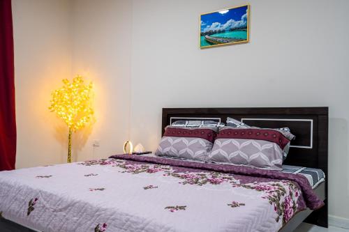 BAITH AL JANNAH L L C Working Professional Peaceful Daily and Weekly Room - carbon neutral hotel in Abu Dhabi