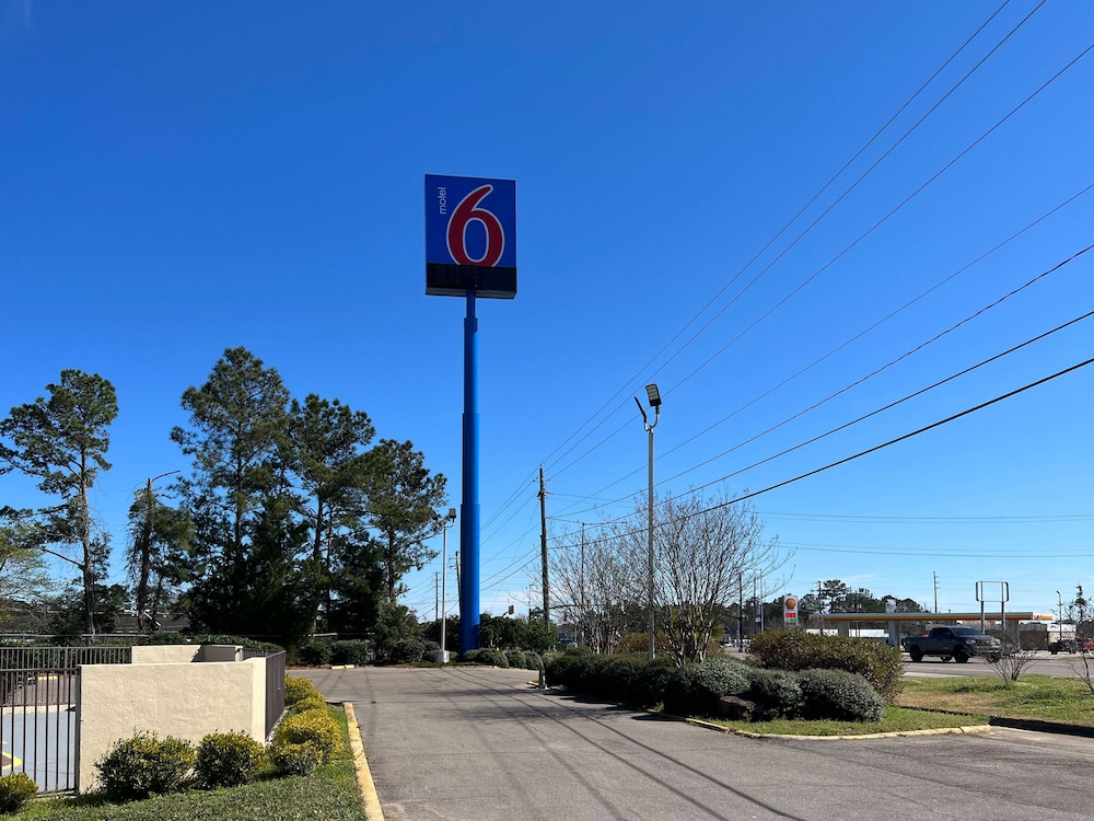 Motel6 Hattiesburg MS — hotel in Hattiesburg