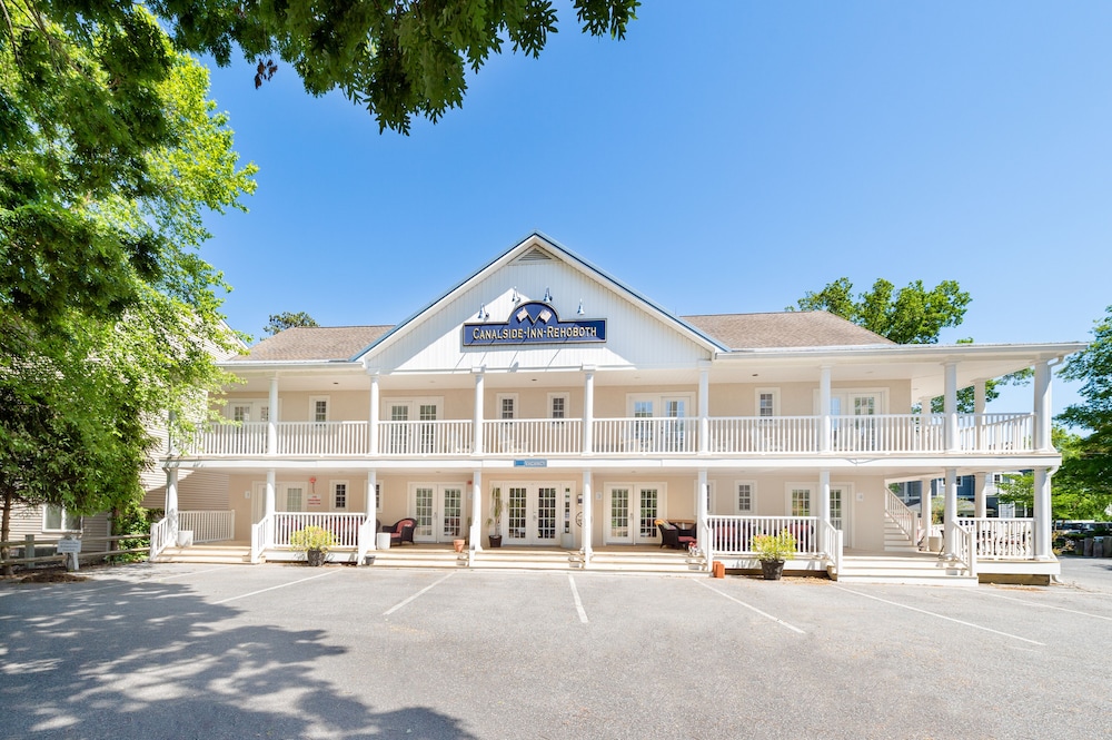 Canalside Inn - photo 157