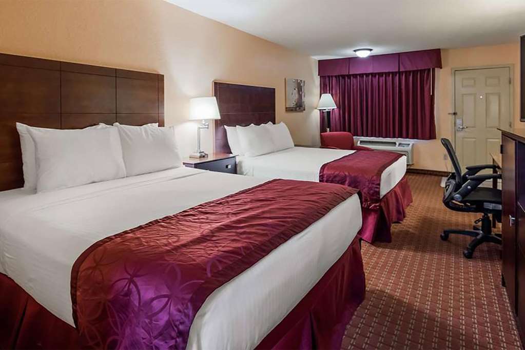 Days Inn by Wyndham Whitmore Lake Ann Arbor Brighton - photo 13
