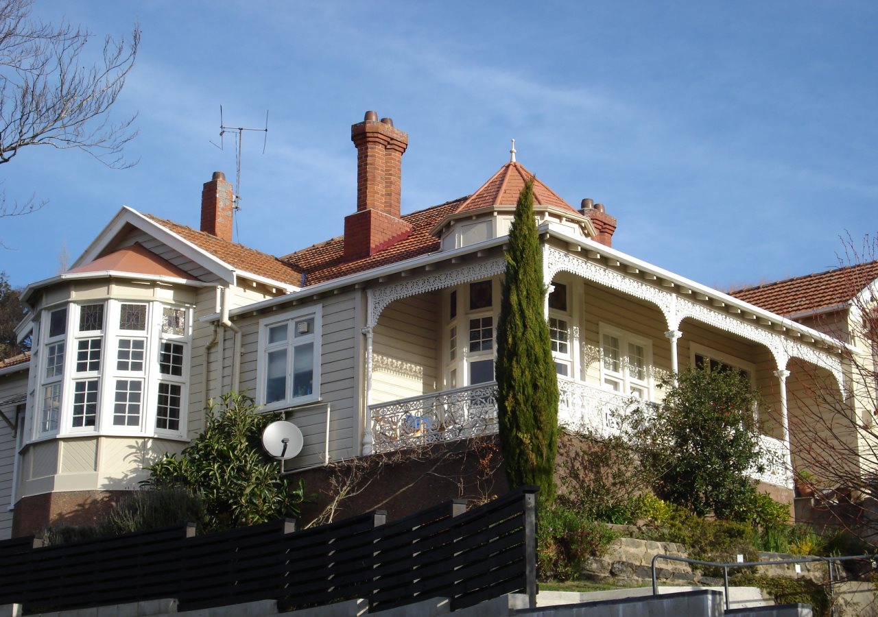 Hazel House Boutique Bed & Breakfast — 4-Star Luxury Hotel in Dunedin, New Zealand