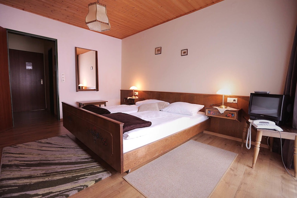 Hotel Rennsteig — Wurzbach — photo 2
