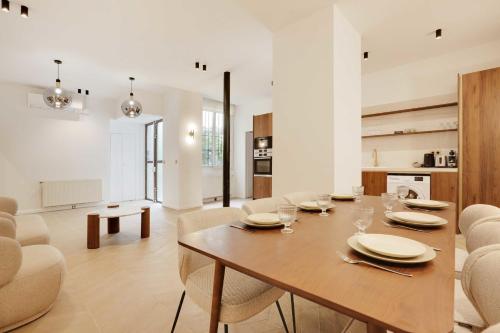Beautiful Flat in the Heart of the Marais — 4-Star Luxury Hotel in Paris, France