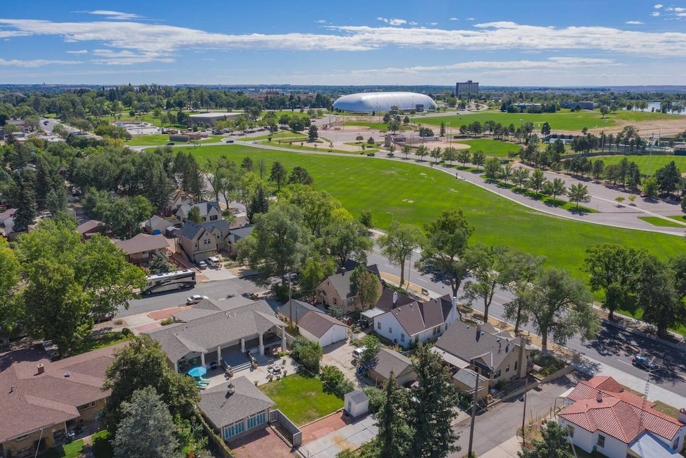 5BR Mnt Viewsdowntown Luxuryfirepit & RV Parking - photo 65