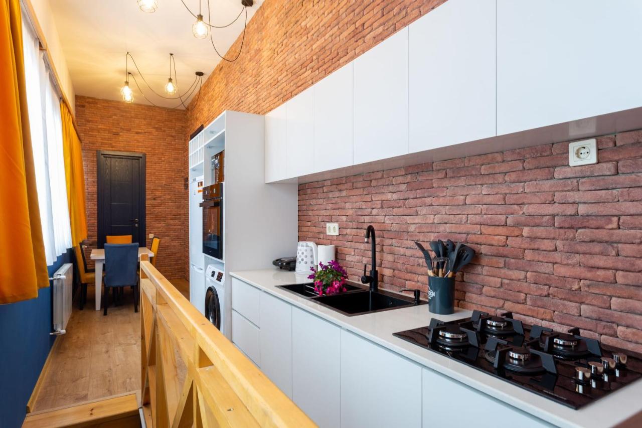 Central 2BR Apt with Balconies By Wehost