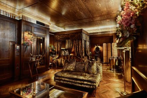 House of Gods Glasgow — 5-Star Luxury Hotel in Glasgow, United Kingdom