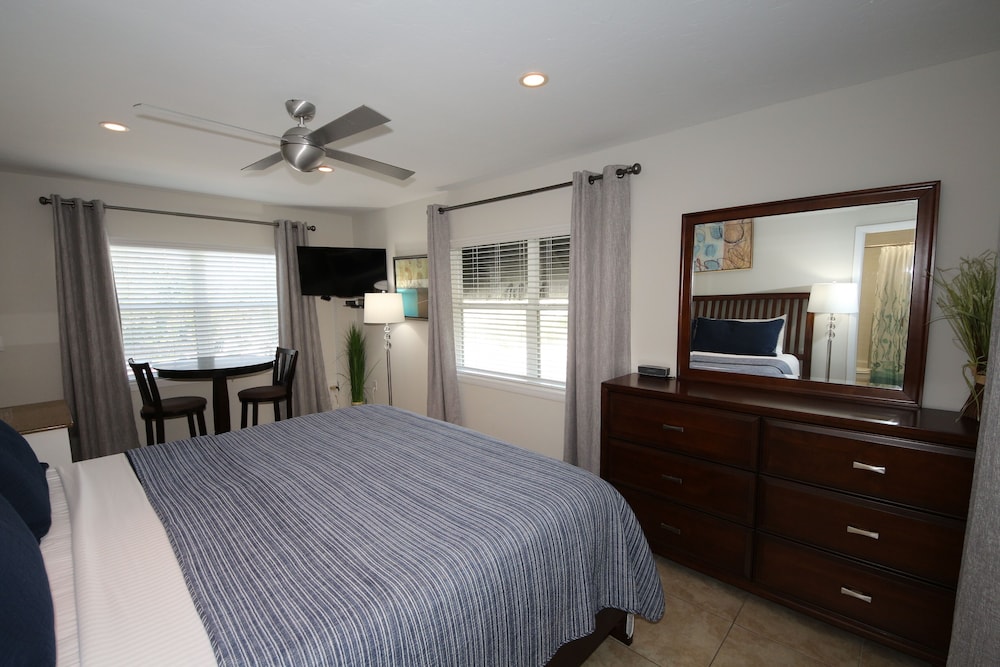 The Beach on Longboat Key by RVA - photo 17