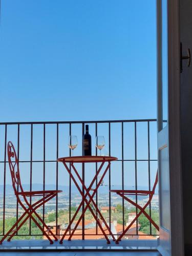 Appartamento La Crocetta — 4-Star Luxury Hotel in Montepulciano, Italy