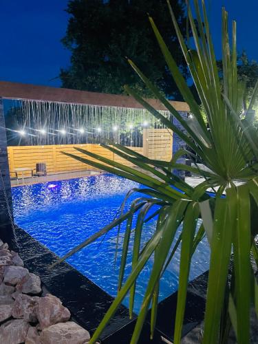 Elmo Oasis - carbon neutral hotel in Banovici
