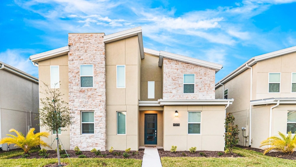 Storey Lake 9BR With Pool SPA Game Room Water Park - photo 8