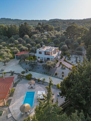 Physis Luxury Villa — 4-Star Luxury Hotel in Archangelos, Greece