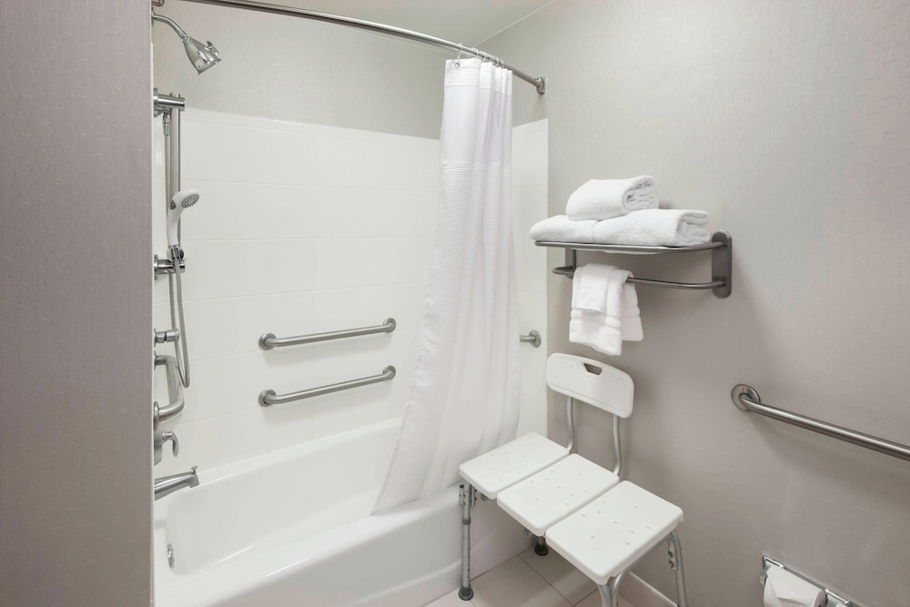 SpringHill Suites by Marriott Columbus - photo 11