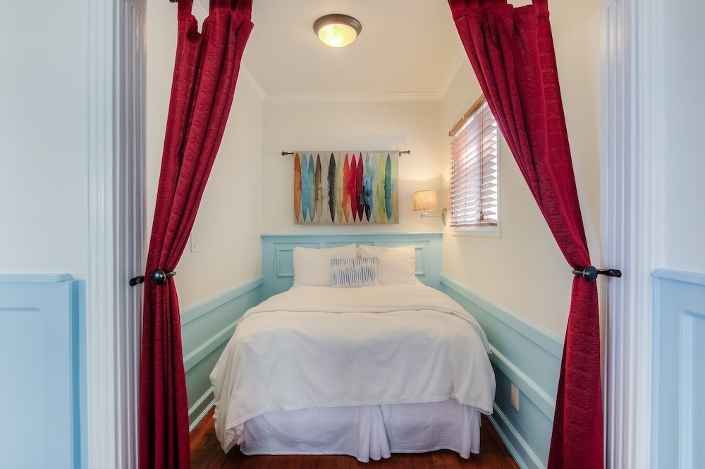 Sea Blue Hotel - photo 20