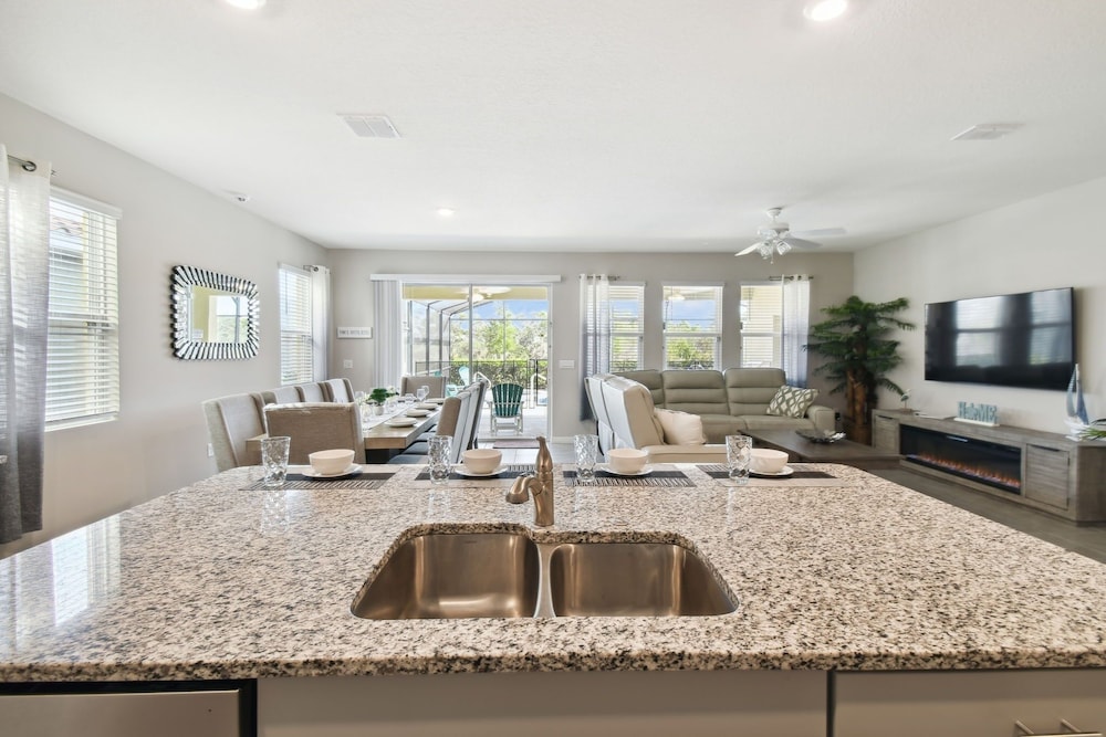 7704oml solterra Resort 7 Bedroom Home by RedAwning - photo 66