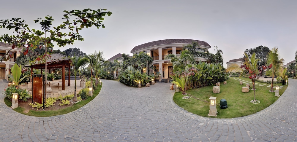 Maira Resort and Convention centre — Arang — photo 2