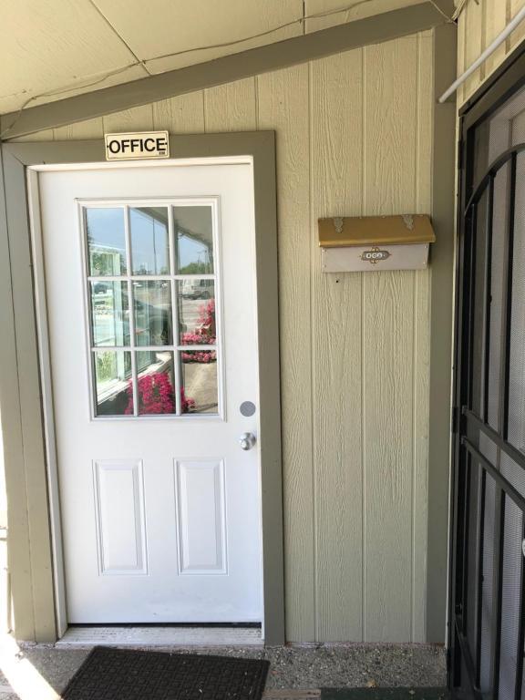 Dixon Motel - photo 5