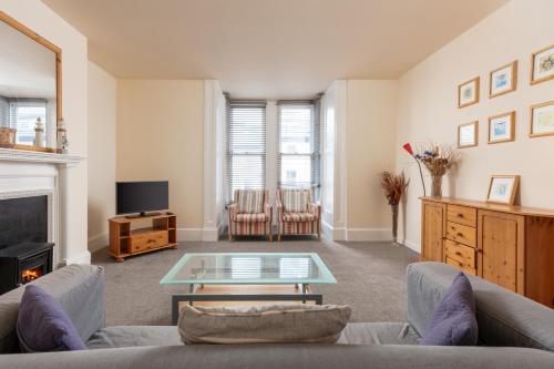 Abbey Terrace Free Parking