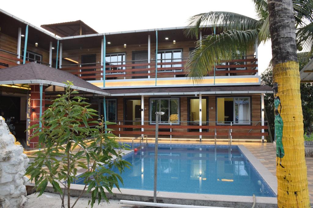 Sailee Farm Resort — Revadanda