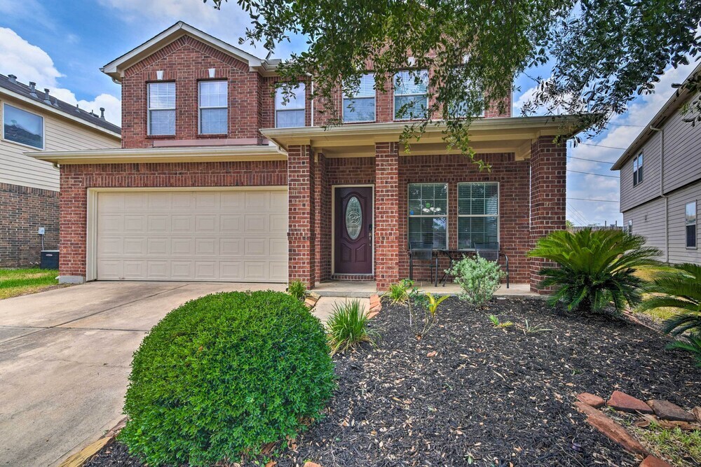 Spacious & Central Katy Retreat: 27 Mi to Houston in Katy, United States