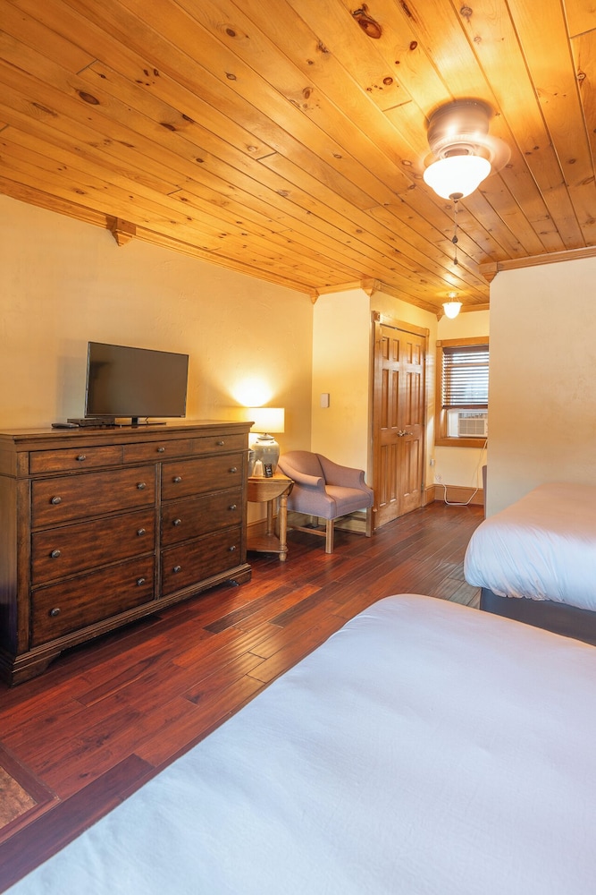Ridgeway Inn - photo 44