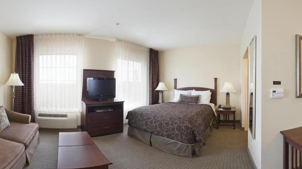 Staybridge Suites Hot Springs by IHG - photo 20