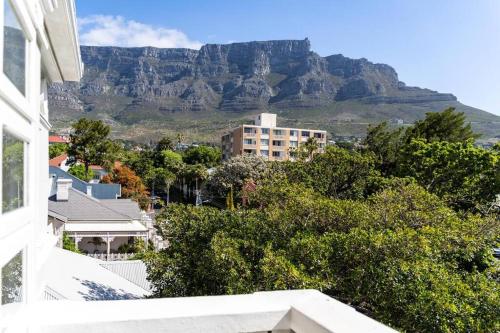 Art Deco apartment in Cape Town