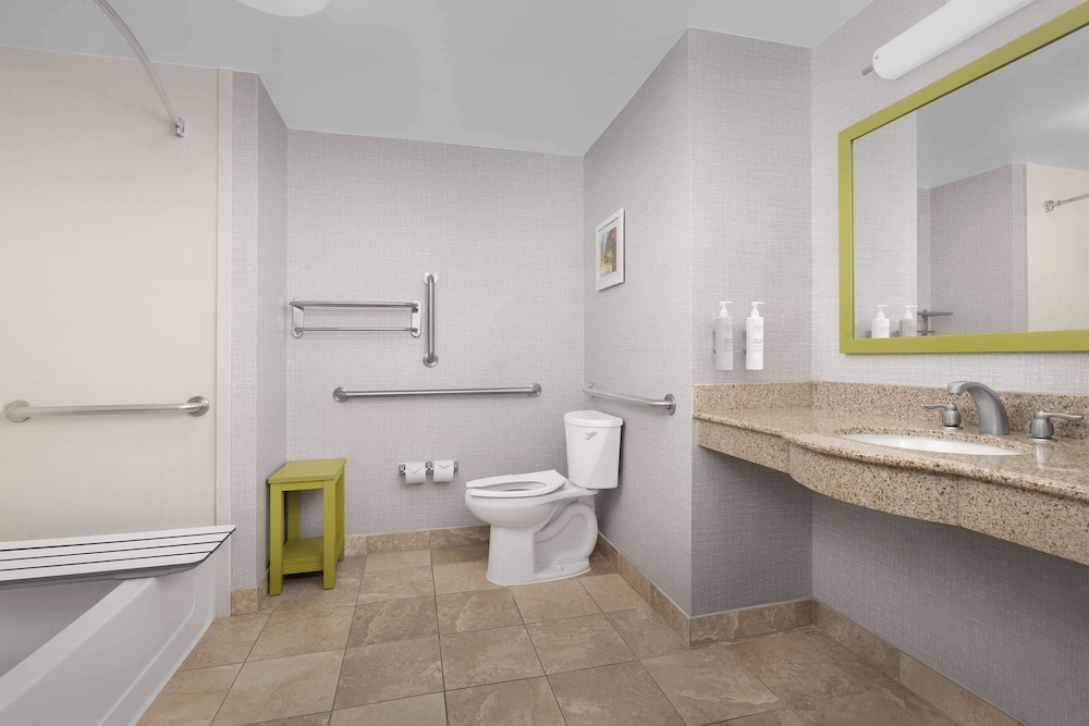 Hampton Inn & Suites Durham North I 85 - photo 22